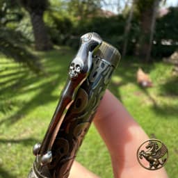 Skull pocket clip detail
